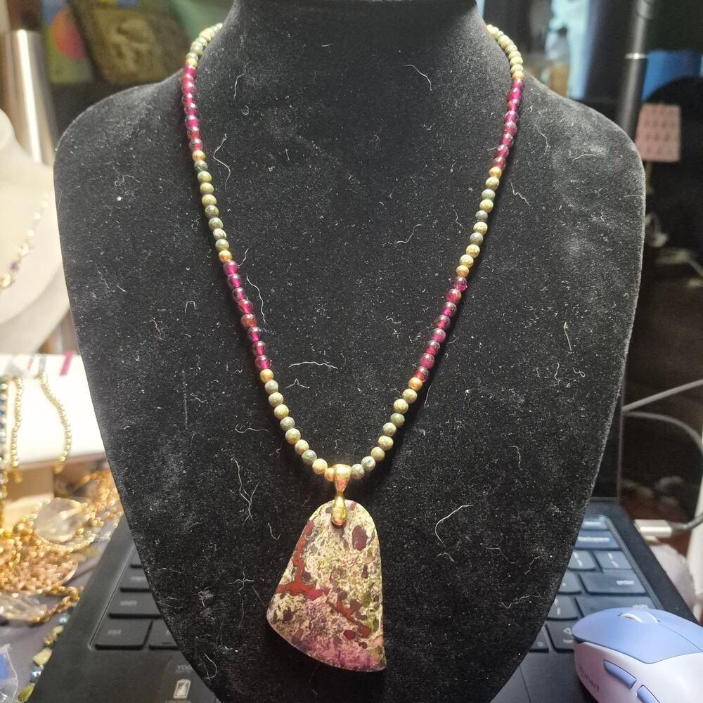 Handcrafted Natural Dragon Blood Jasper Garnet Beaded Statement Necklace 24"